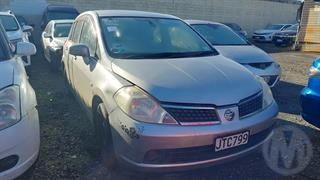 2005 Nissan Tiida Hatch Photo