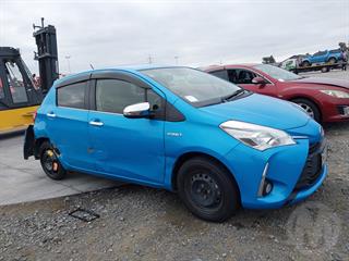 2017 Toyota Vitz Hatch Photo