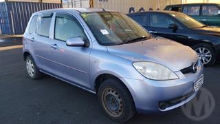 2005 Mazda Demio Hatch Photo