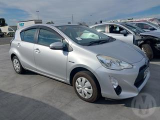 2015 Toyota Aqua Hatch Photo