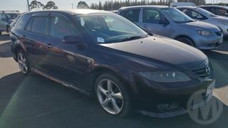 2004 Mazda Atenza Hatch Photo