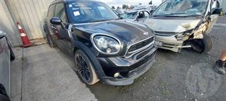 2016 MINI Cooper S Countryman SAV 6A 5DR 1.6L Station Wagon Photo