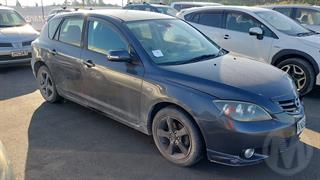 2006 Mazda Axela Hatch Photo