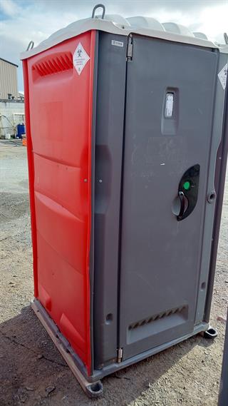 2016 Merlin Ultra Portaloo Photo
