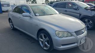 2005 Toyota Markx Sedan Photo