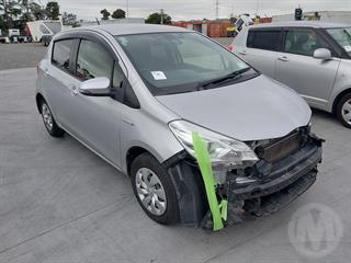 2017 Toyota Vitz Hatch Photo