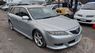 2002 Mazda Atenza Station Wagon Photo