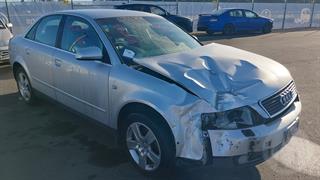 2004 Audi A4 Sedan Photo