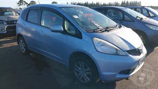 2010 Honda fit Hatch Photo
