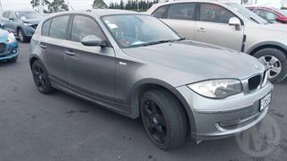 2009 BMW 118i 118i 5 Door A E87 Sedan Photo