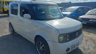 2007 Nissan Cube Station Wagon Photo