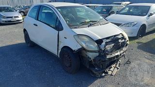 2006 Toyota Yaris 1.3P HATCH3 5M Hatch Photo