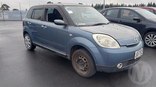 2004 Mazda Verisa Hatch Photo