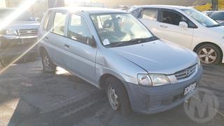 2001 Mazda Demio Hatch Photo