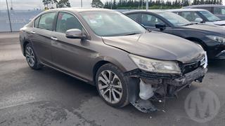 2013 Honda Accord V6 T Sedan Photo