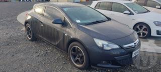 2012 Opel Astra Hatch Photo