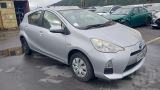 2013 Toyota Aqua Hatch Photo