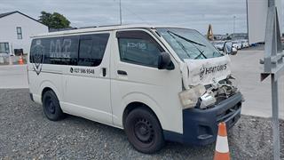 2011 Toyota Hiace Van Photo