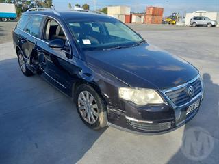 2006 Volkswagen Passat 2.0 TDI DSG Variant Station Wagon Photo