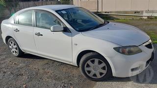2006 Mazda Axela Sedan Photo