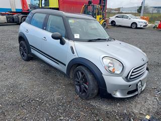 2012 MINI Cooper D Countryman SAV 6A 5DR 2.0L Station Wagon Photo