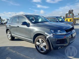 2012 Volkswagen Touareg TDI 150kw BMT Station Wagon Photo