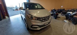 2017 LDV G10 T 9 Seat 2.0P/6AT/L 5D Window Van Photo