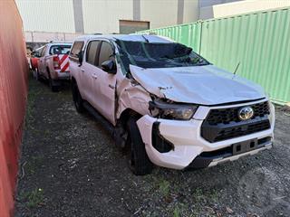 2025 Toyota Hilux SR TD DC UTE Photo