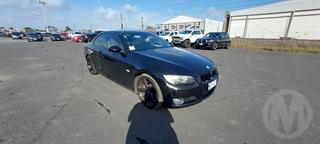2009 BMW 335i 2D Sedan Photo