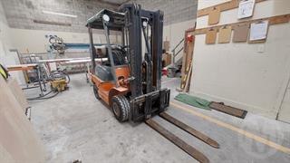 1995 Toyota 42-6FG25 Forklift (GP) Photo