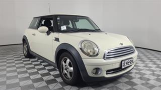 2007 BMW Mini Cooper 2D Hatch Photo