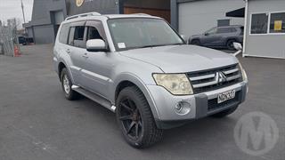 2008 Mitsubishi Pajero 4D Station Wagon Photo