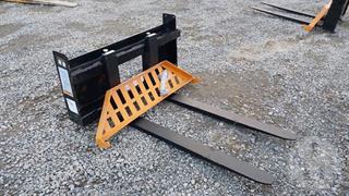 Wolverine FK 11-48W Skid Steer Pallet Forks Photo