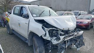 2024 Toyota Hilux SR TD DC 2.8DMHT/4W Utility Photo