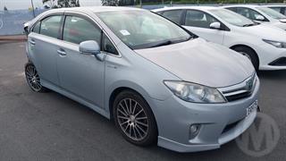 2010 Toyota SAI Sedan Photo