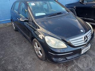 2006 Mercedes-Benz B170 Station Wagon Photo