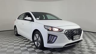 2022 Hyundai Ioniq Hybrid 1.6PH/6AM 5D Hatch Photo
