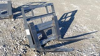 2025 Wolverine MPF-11-2500G Forks (skid Steer Mini) Photo