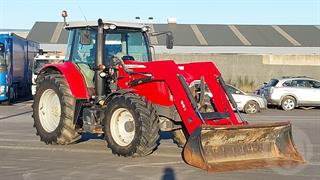 Massey Ferguson 7614 Dyna 4 Tractor Photo