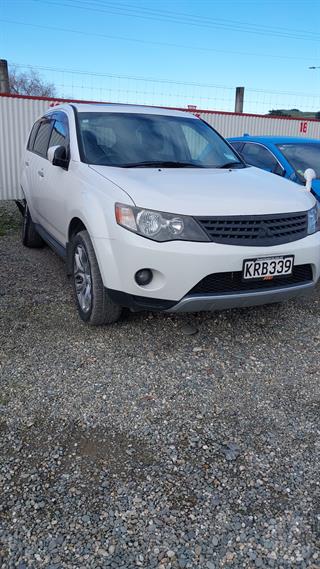 2007 Mitsubishi Outlander Station Wagon Photo