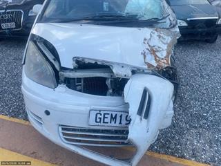 2004 Mitsubishi Colt Hatch Photo