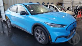 2023 Ford Mustang Mach-e RWD 75kwh/ev/cvt Station Wagon Photo