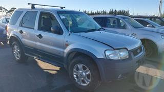 2001 Ford Escape Station Wagon Photo