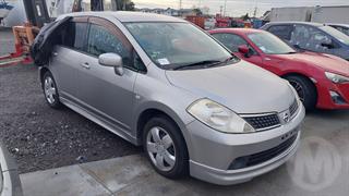 2006 Nissan Tiida Hatch Photo