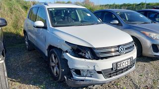 2015 Volkswagen Tiguan TSI110KW 1.4P6A/HA5 Hatch Photo