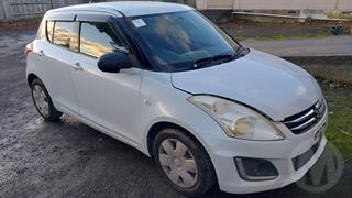 2014 Suzuki Swift Hatch Photo