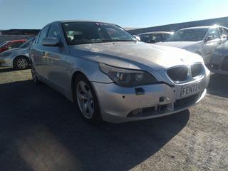 2003 BMW 530i Sedan A E60 Sedan Photo