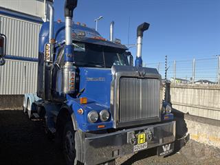 2011 Western Star 4884fx FXC 8X4 Tractor Unit GCM 90,500kg Photo