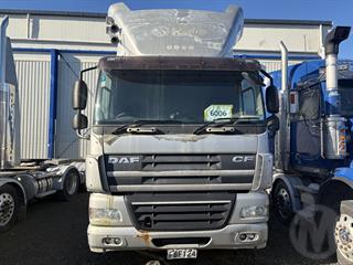 2009 DAF CF 85 8X4 Tractor Unit GCM 58,000kg Photo