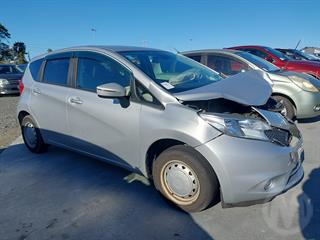 2016 Nissan Note Hatch Photo